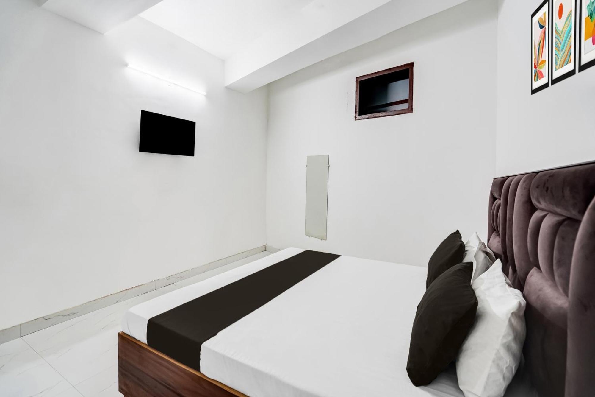 Super Hotel O Burari Нью-Дели Экстерьер фото